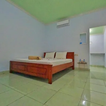 Mango Homestay Sekotong Exterior photo